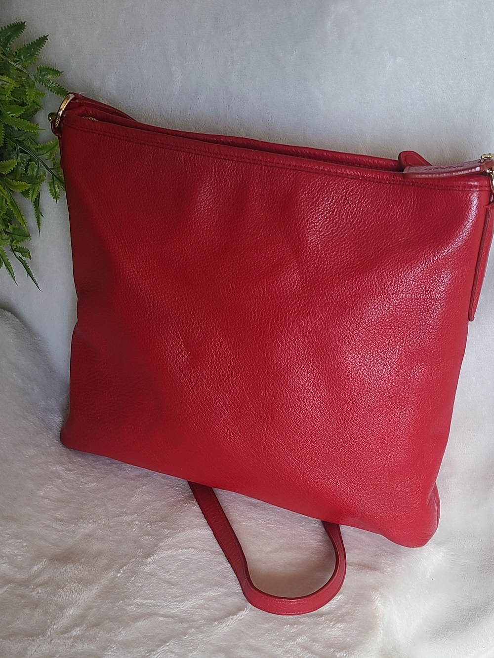 COACH Red Pebbled Leather Crossbody Bag - Picture 4 of 9